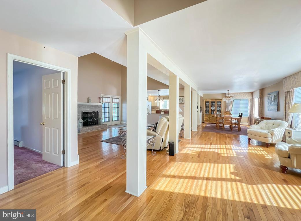 1301 Rowland Road Langhorne, PA 19047 - Photo 3 of 23 foyer/ main floor plan
