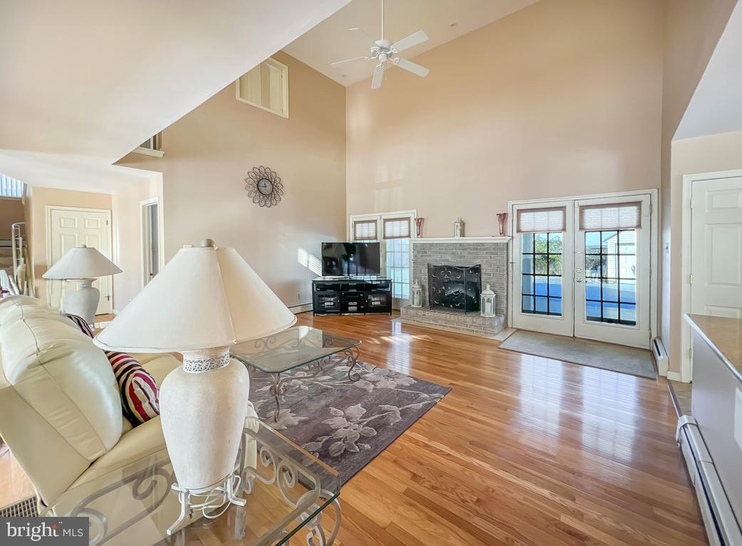 1301 Rowland Road Langhorne, PA 19047 - Photo 10 of 23 living room