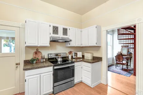 $1,195,000 | 523 6th Street, Petaluma, CA 94952