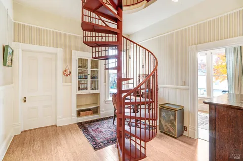 $1,195,000 | 523 6th Street, Petaluma, CA 94952