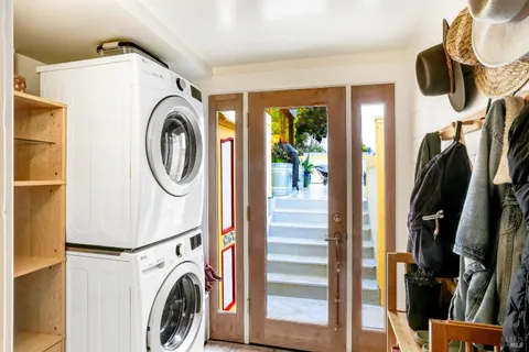 $1,195,000 | 523 6th Street, Petaluma, CA 94952