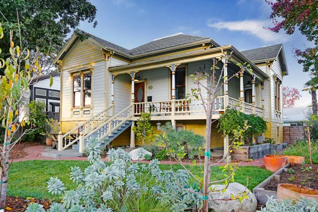 $1,195,000 | 523 6th Street, Petaluma, CA 94952