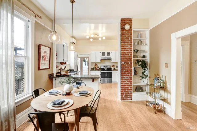 $1,195,000 | 523 6th Street, Petaluma, CA 94952
