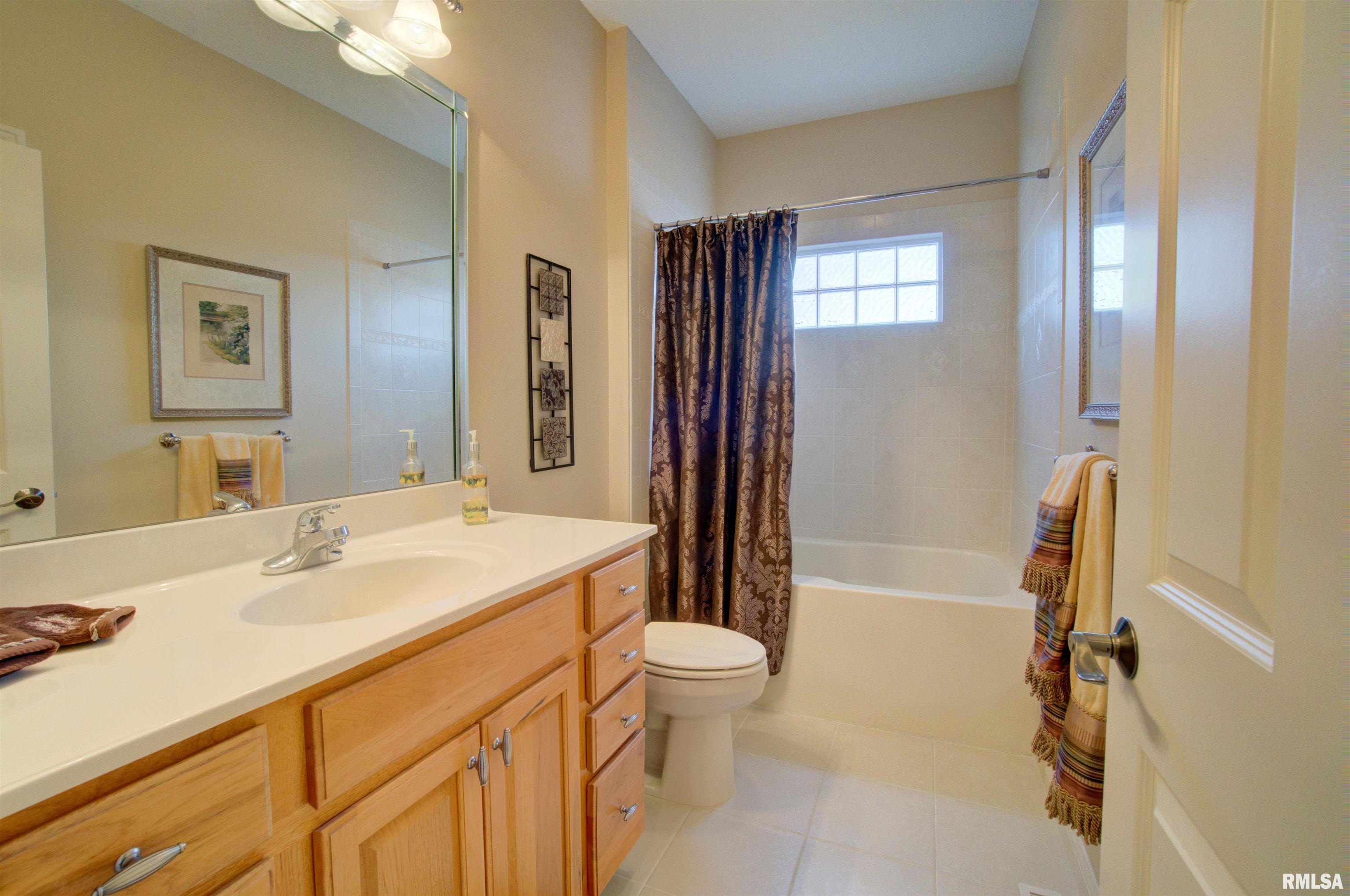 6301 Fairhaven Road Davenport, IA 52807 - Photo 28 of 49 Gallery Image 28