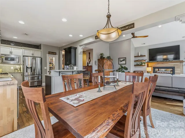 $850,000 | 1442 Walnut Ridge Road, Brevard, NC 28712