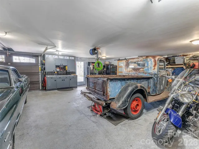 $850,000 | 1442 Walnut Ridge Road, Brevard, NC 28712