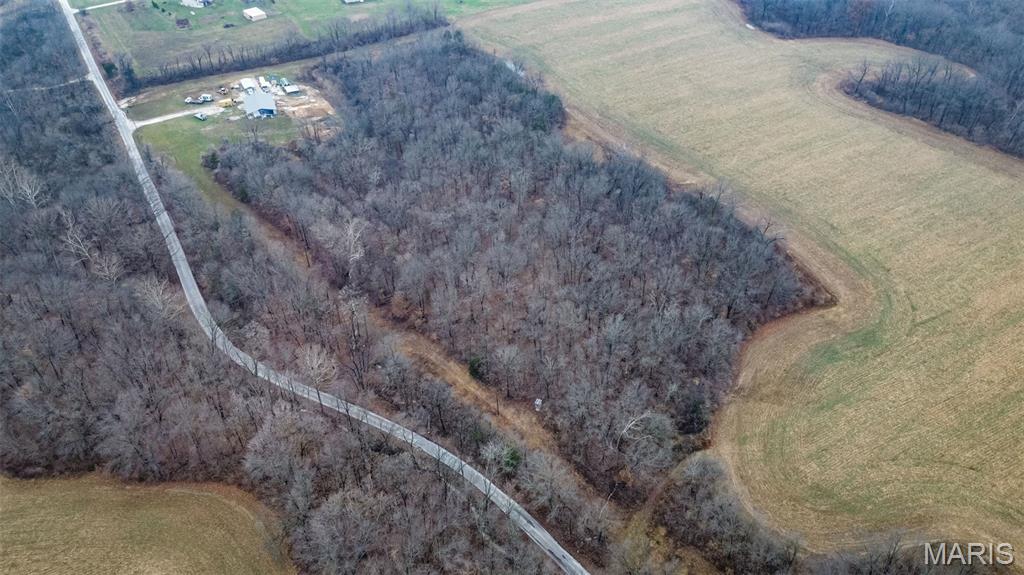 20326 Richey Hollow Road Jerseyville, IL 62052 - Photo 8 of 23