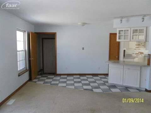 3295 Morrish Road Swartz Creek, MI 48473 - Photo 4 of 15 20398428-3.JPG