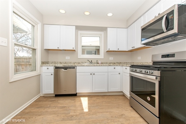 6237 Washington Street Chicago Ridge, IL 60415 - Photo 10 of 25