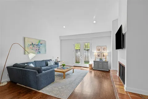 $525,000 | 4702 Harley Avenue, Fort Worth, TX 76107