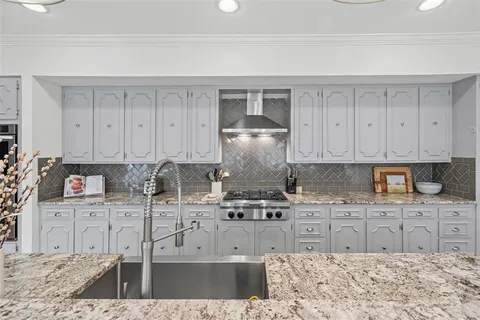 $525,000 | 4702 Harley Avenue, Fort Worth, TX 76107