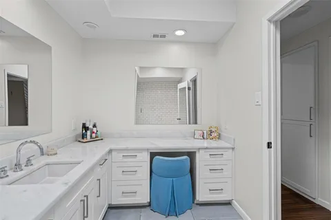 $525,000 | 4702 Harley Avenue, Fort Worth, TX 76107