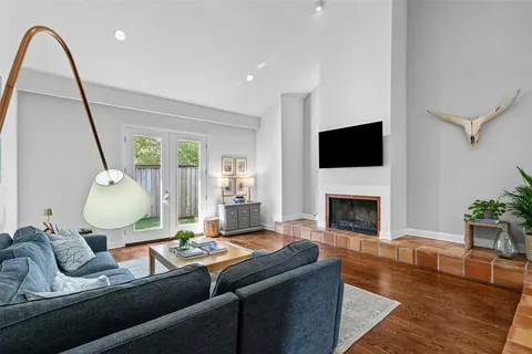 $525,000 | 4702 Harley Avenue, Fort Worth, TX 76107