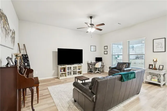 $295,000 | 11332 Clover Knoll Drive, Covington, LA 70433