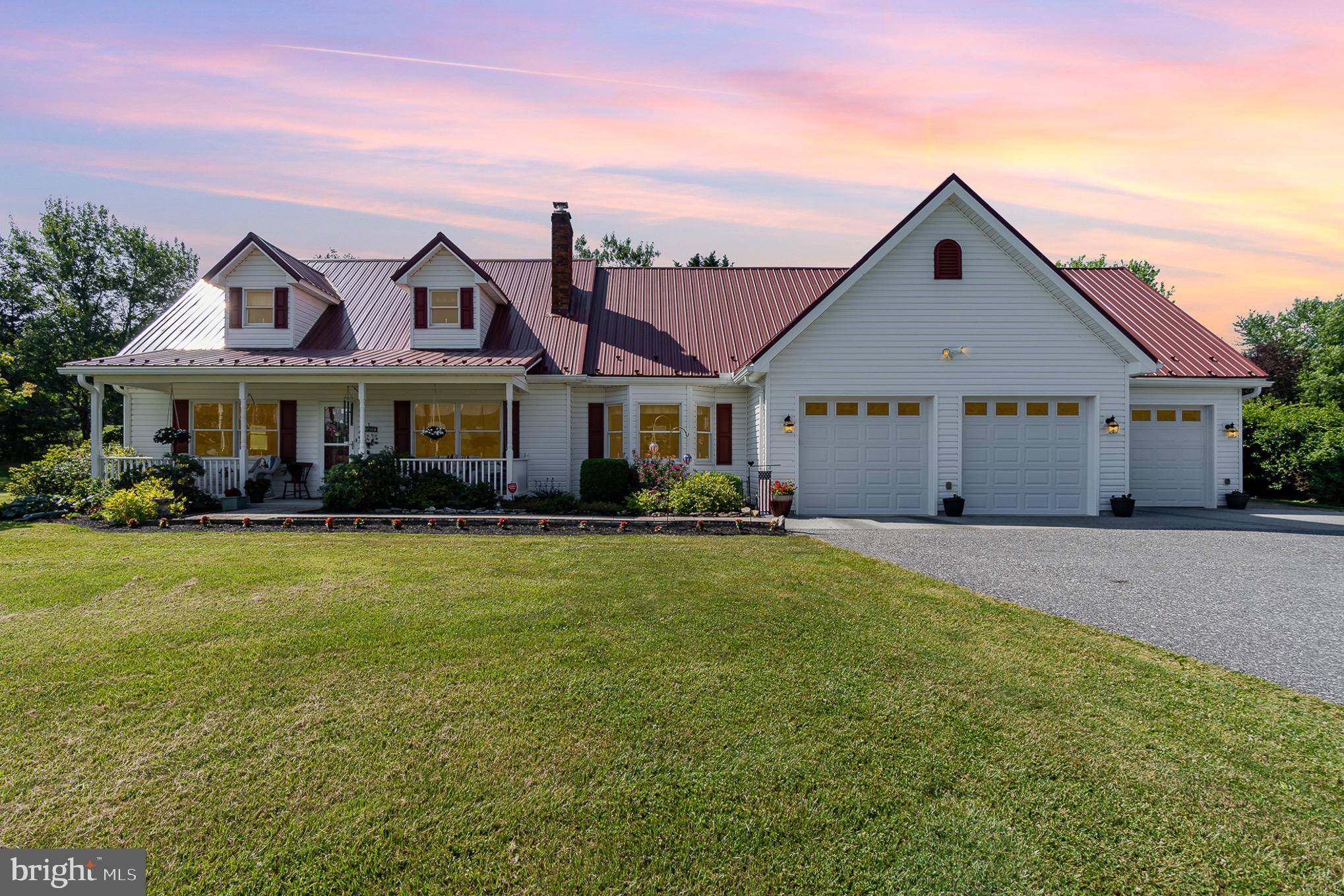 409 Buchanan Valley Road Orrtanna, PA 17353 - Photo 7 of 73 Gallery Image 7
