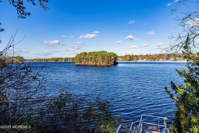 $535,000 | 1000 Bismarck Street, Toms River, NJ 08757