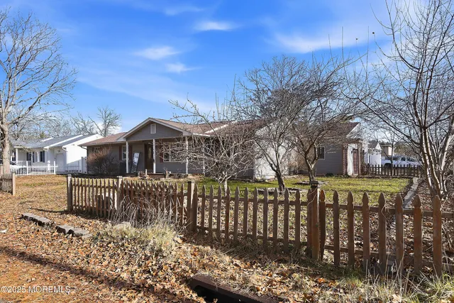 $535,000 | 1000 Bismarck Street, Toms River, NJ 08757