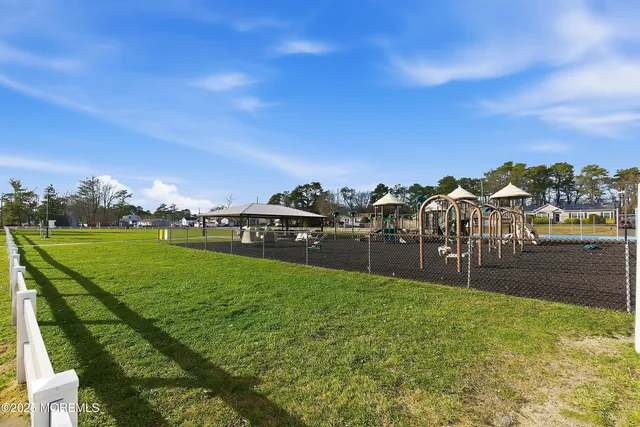 $535,000 | 1000 Bismarck Street, Toms River, NJ 08757