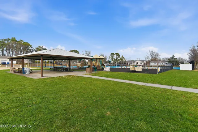 $535,000 | 1000 Bismarck Street, Toms River, NJ 08757