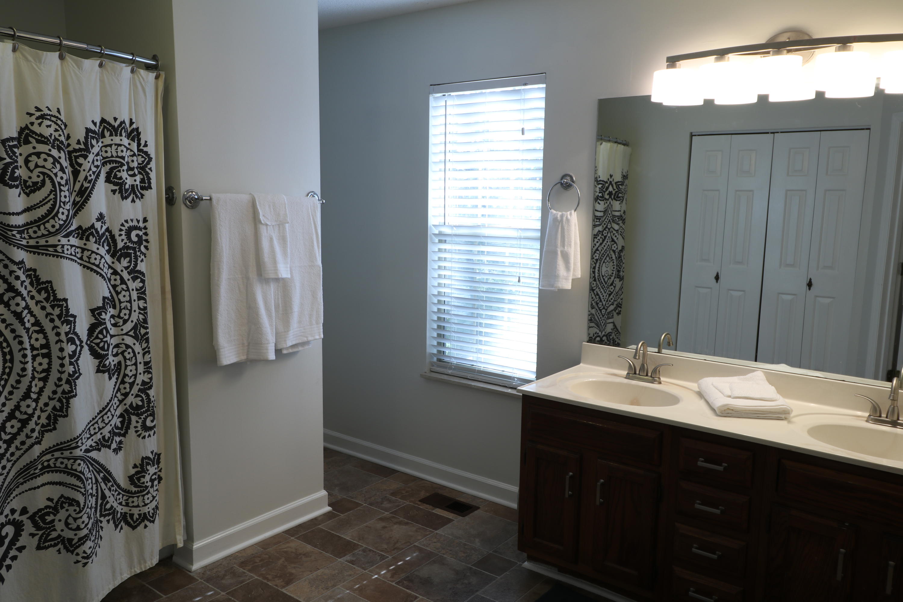 9132 Colchester Ridge Road Knoxville, TN 37922 - Photo 11 of 17 IMG_6085