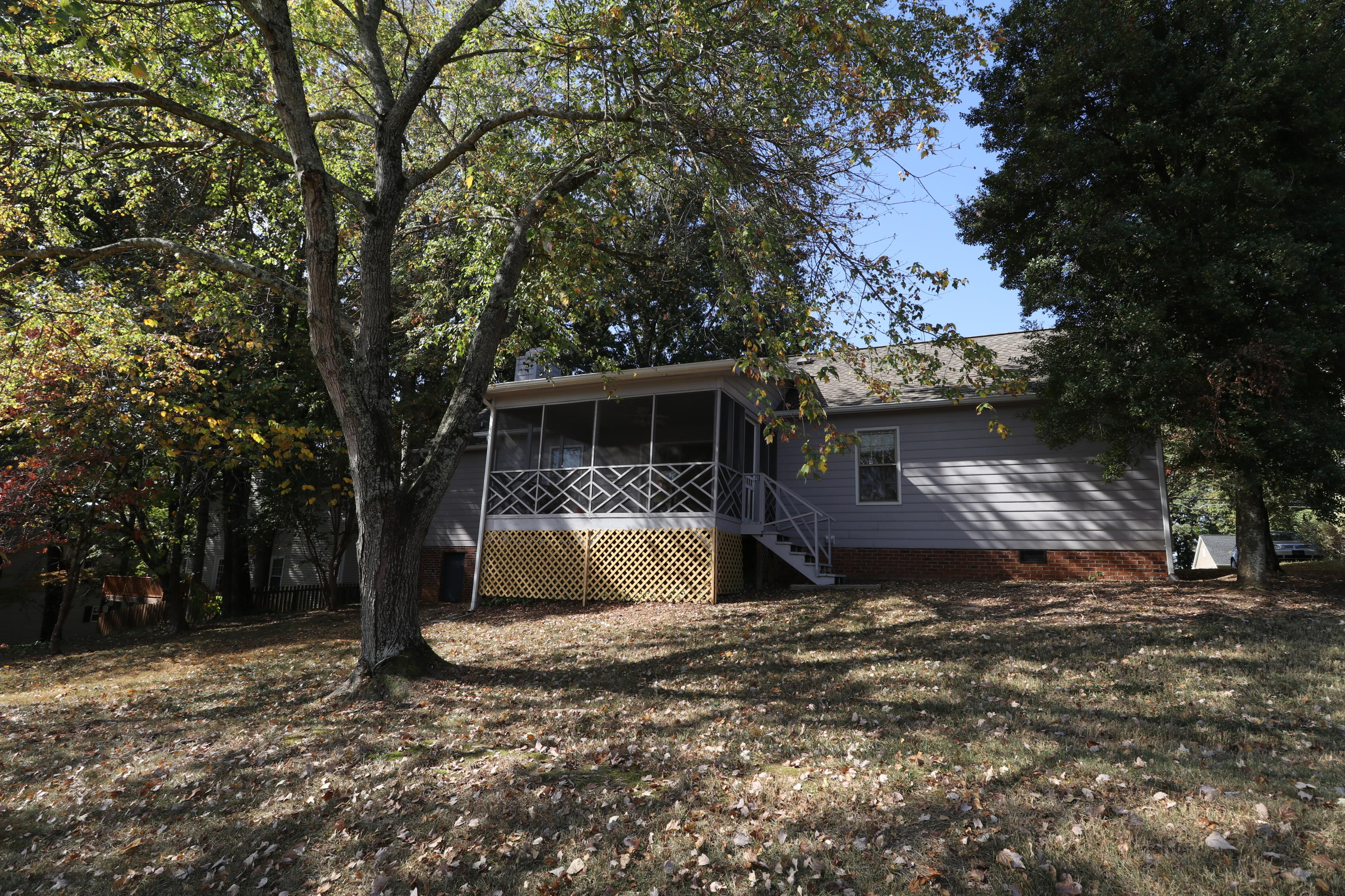 9132 Colchester Ridge Road Knoxville, TN 37922 - Photo 17 of 17 IMG_5980