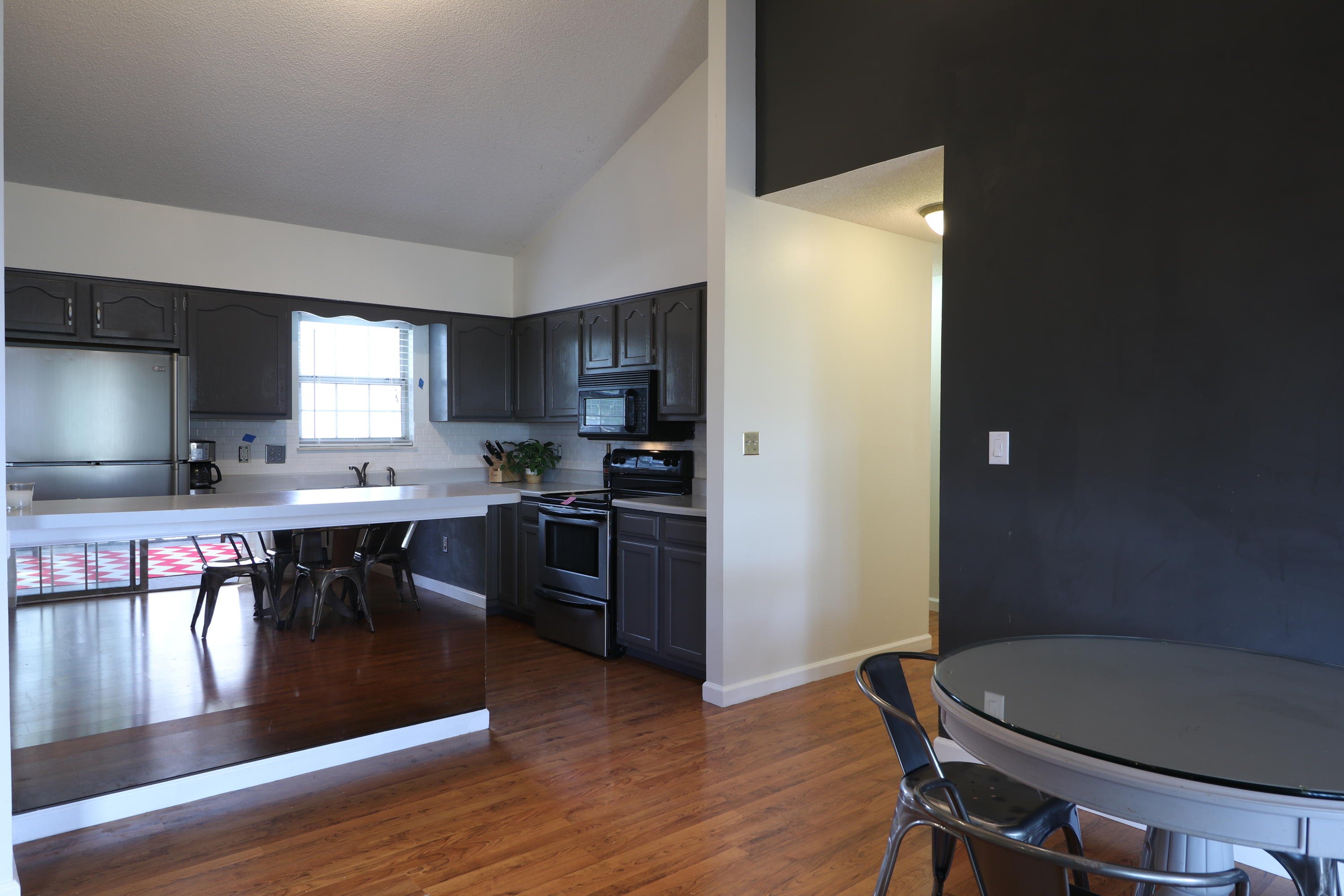9132 Colchester Ridge Road Knoxville, TN 37922 - Photo 4 of 17 IMG_6049