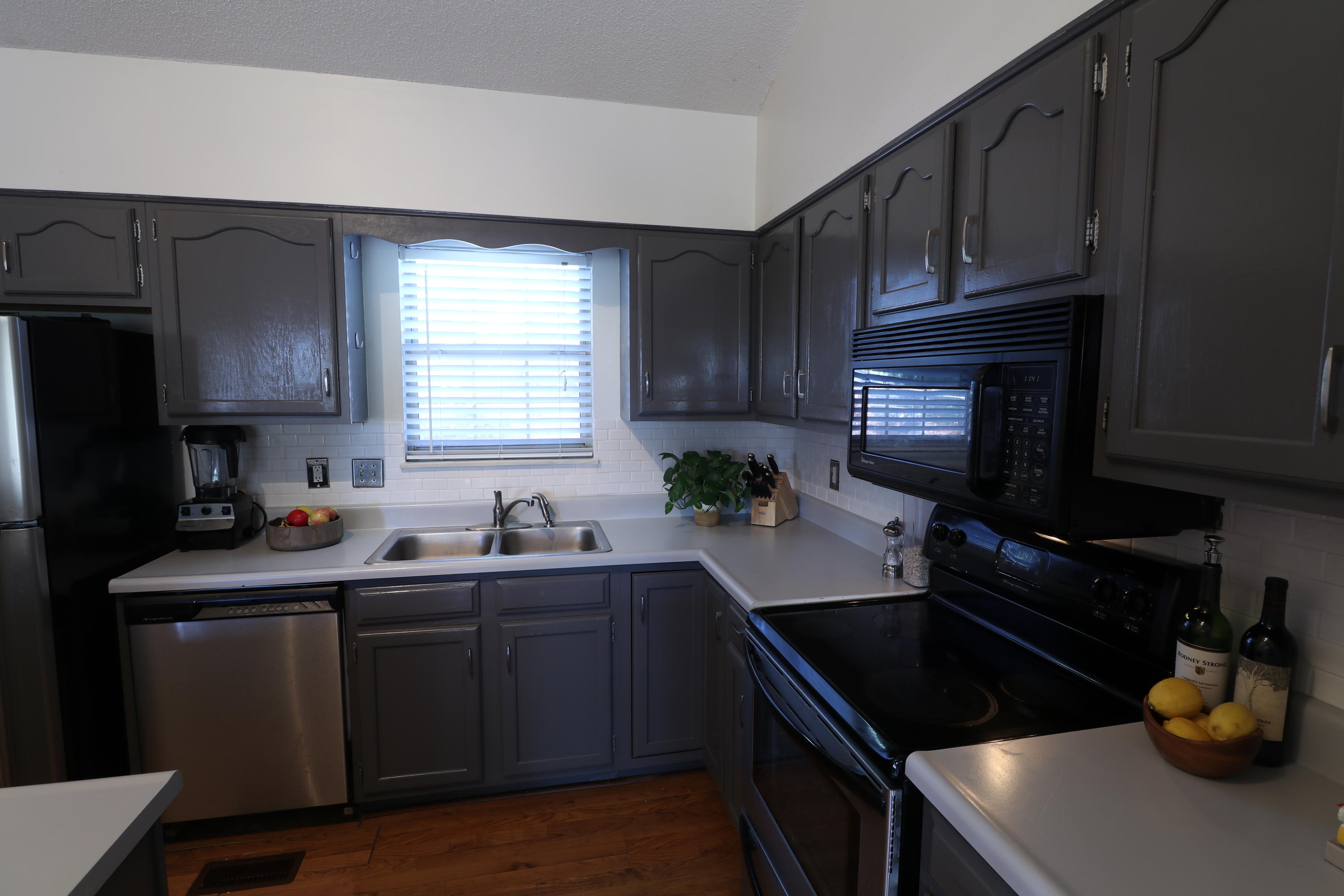 9132 Colchester Ridge Road Knoxville, TN 37922 - Photo 6 of 17 IMG_6140