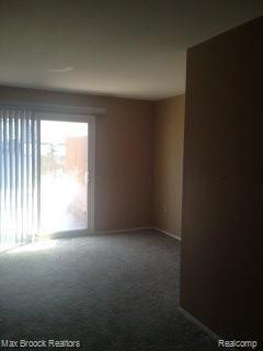 1741 Southfield Road Birmingham, MI 48009 - Photo 3 of 17 Living Room
