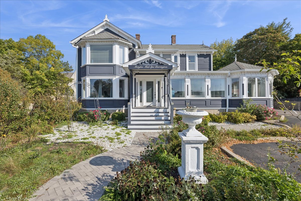 320 East Main Street Barrington, IL 60010 - Photo 2 of 15