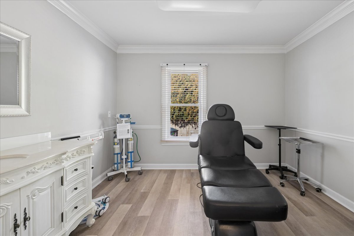 320 East Main Street Barrington, IL 60010 - Photo 6 of 15