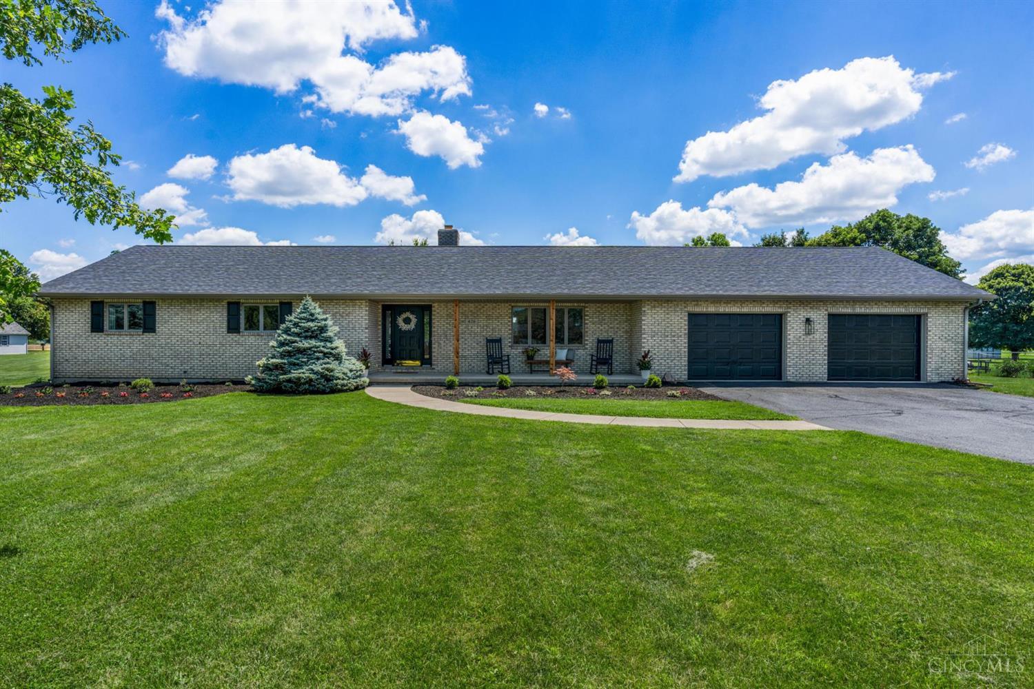 426 Mitchell Road Wilmington, OH 45177 - Photo 2 of 59 Gallery Image 2