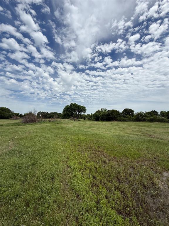 14516 Old Garner Road Garner, TX 76088 - Photo 9 of 13 a view of an ocean and mountain