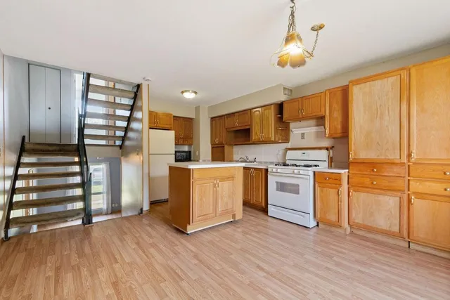 $139,000 | 5648 Brookdale Drive North, Brooklyn Park, MN 55443