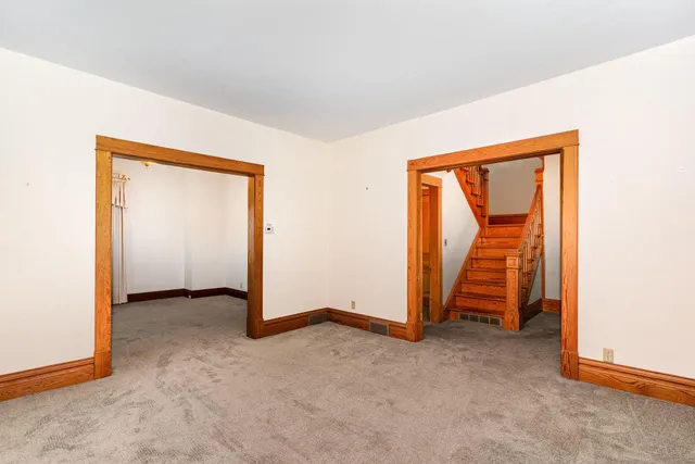 $328,000 | 810 Washington Street, Northfield, MN 55057