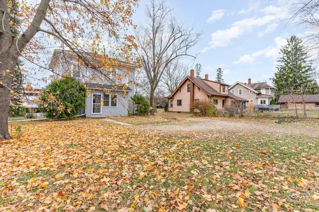 $328,000 | 810 Washington Street, Northfield, MN 55057