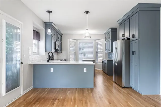 $500,000 | 22625 West 49th Street, Shawnee, KS 66226