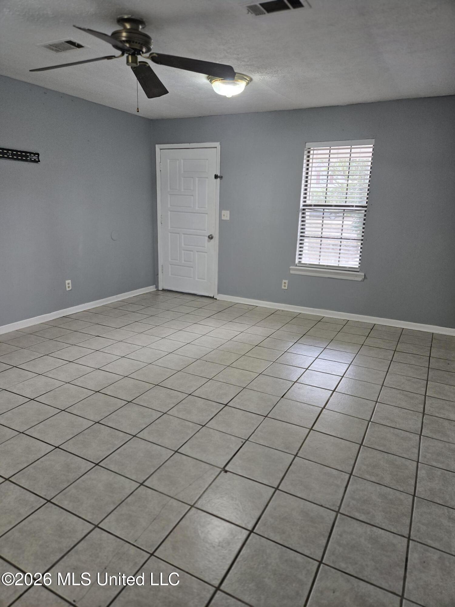 1056 Lake Dockery Road Byram, MS 39272 - Photo 3 of 21 20260220_161445
