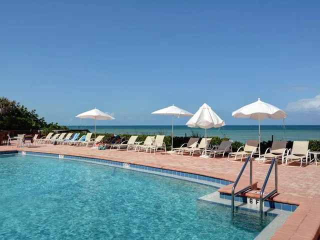 $9,000 | 8830 South Sea Oaks Way, Unit 101, Vero Beach, FL 32963