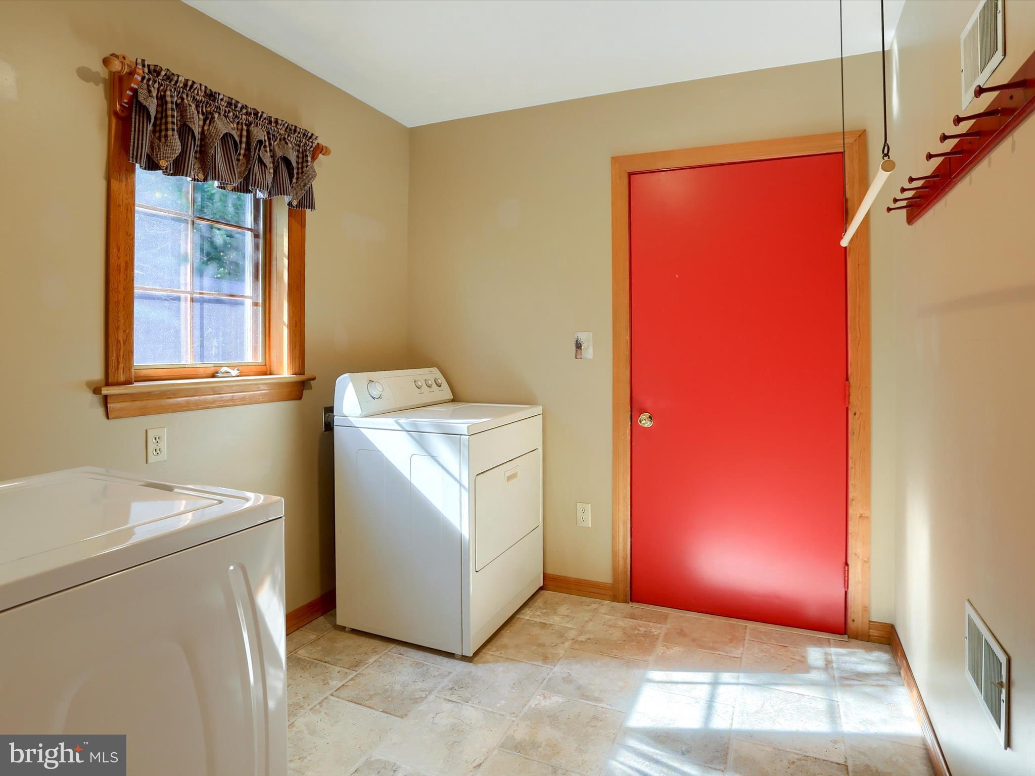 333 Mauger Path Road Port Royal, PA 17082 - Photo 15 of 58 a utility room with dryer and washer