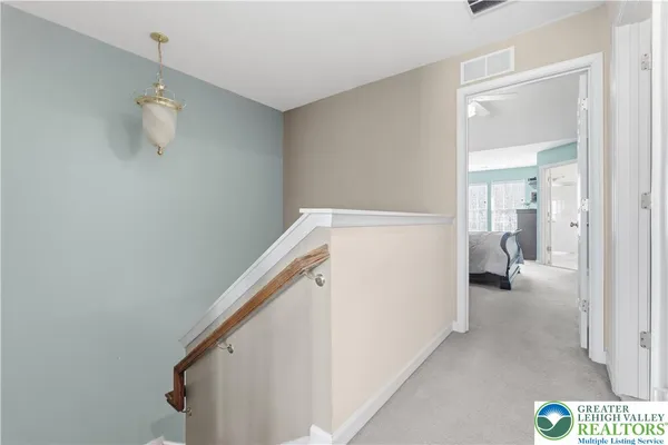 $349,900 | 1632 Oakridge Lane, Hellertown, PA 18055