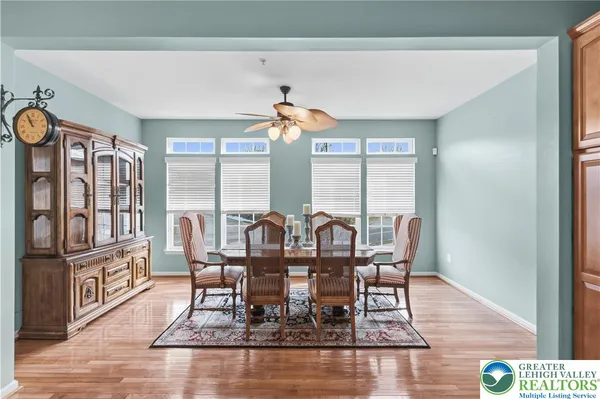 $349,900 | 1632 Oakridge Lane, Hellertown, PA 18055