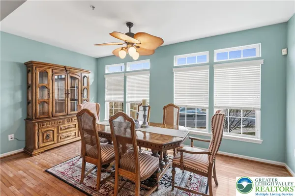 $349,900 | 1632 Oakridge Lane, Hellertown, PA 18055