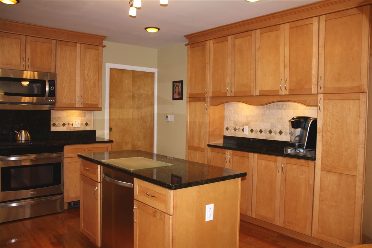 226 Pearl Street Rutland, VT 05701 - Photo 7 of 22