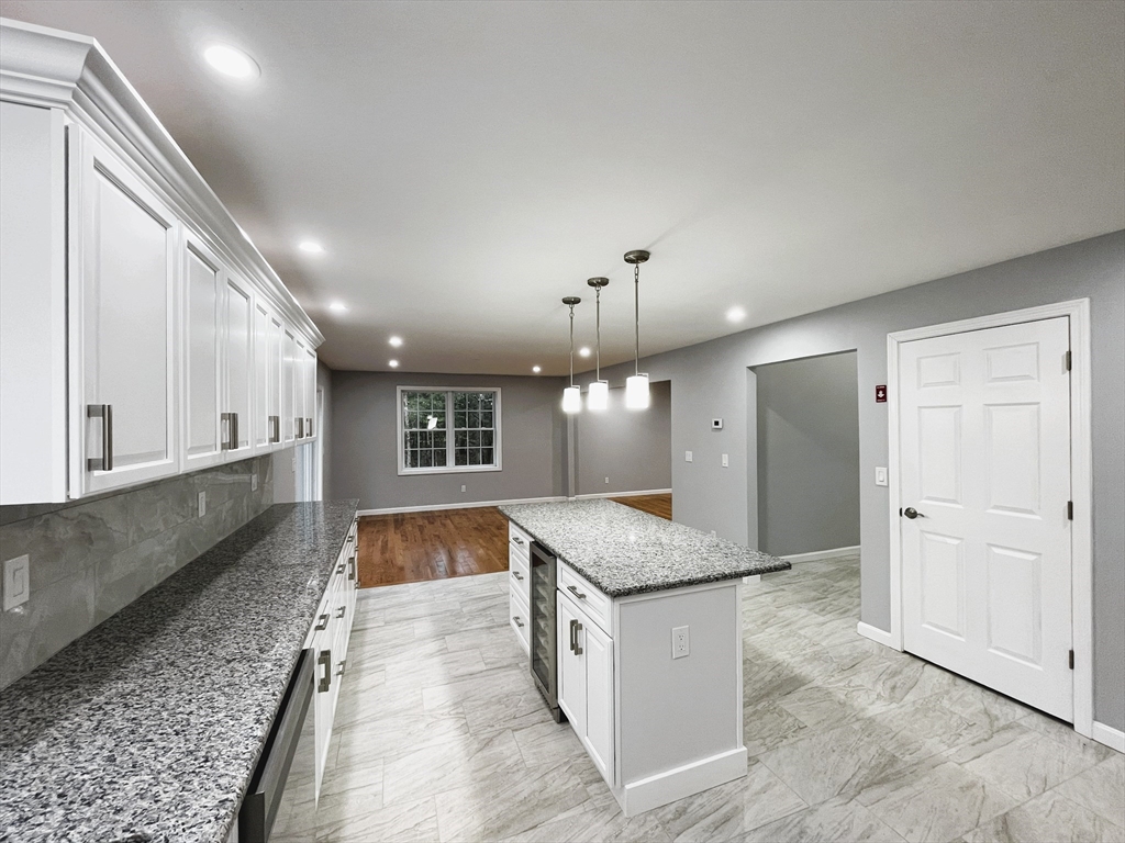 44 New Boston Road Dudley, MA 01571 - Photo 9 of 40