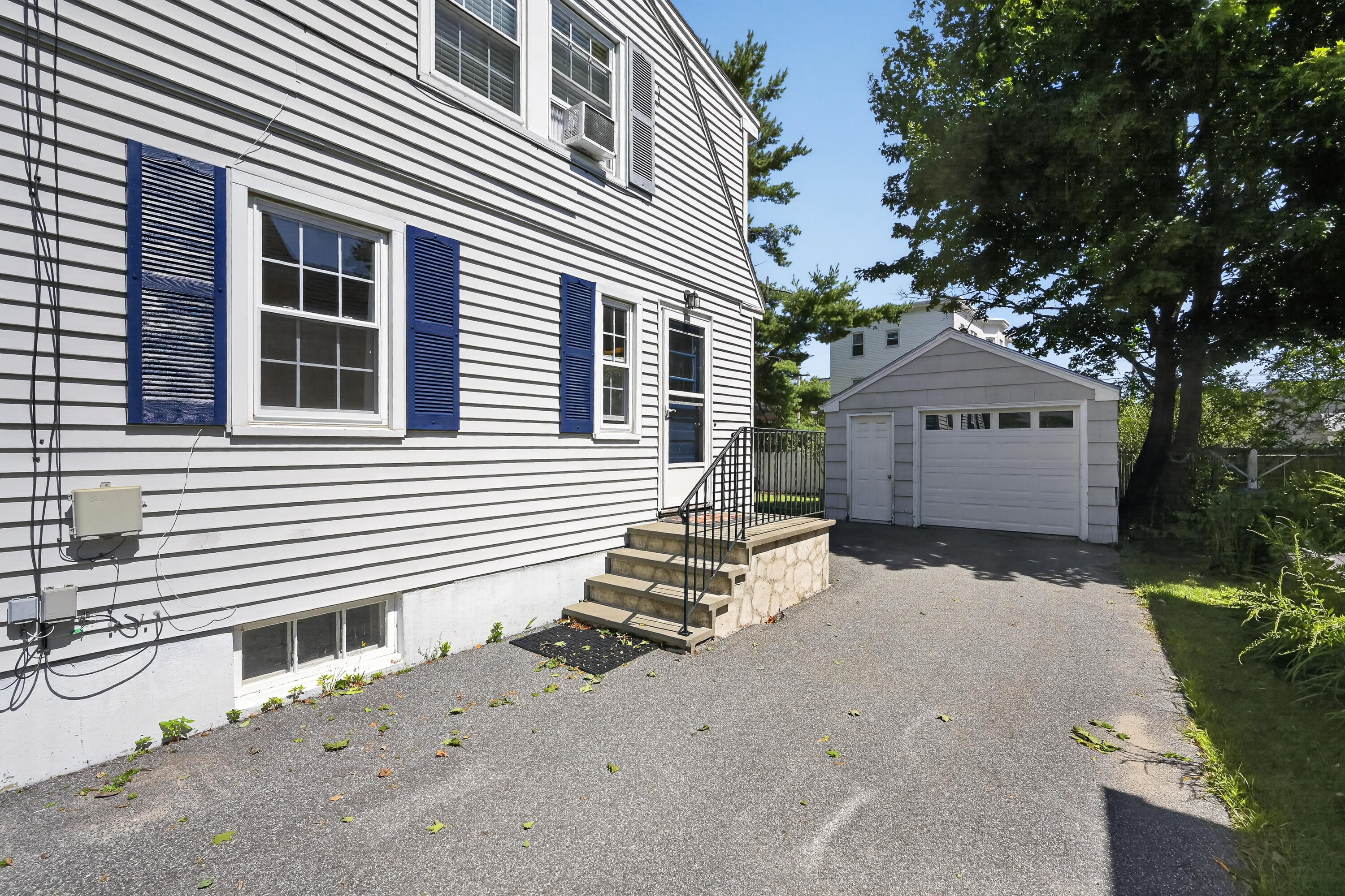 36 Churchill Road-04