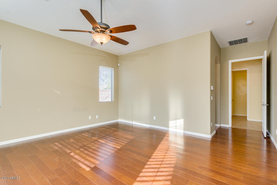 6194 South Rochester Drive Gilbert, AZ 85298 - Photo 18 of 33 25-Rochester