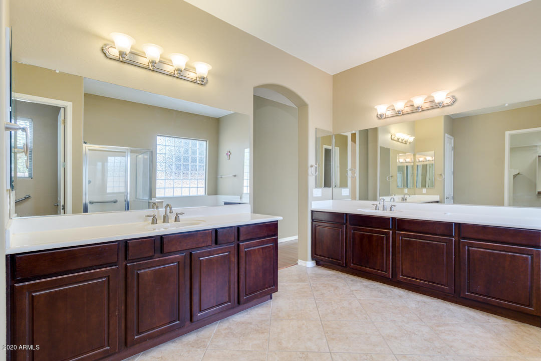 6194 South Rochester Drive Gilbert, AZ 85298 - Photo 20 of 33 30-Rochester