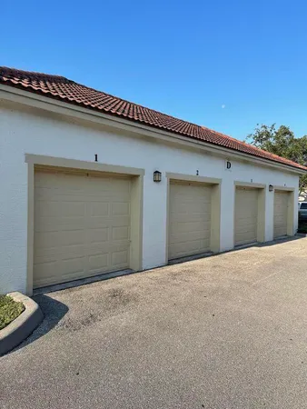 $1,650 | 549 Southeast Prescott Place, Stuart, FL 34994