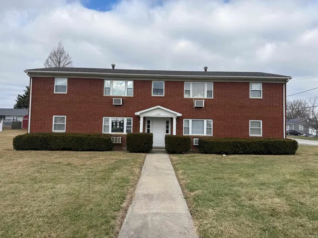 $299,900 | 2101 27th Street, Bedford, IN 47421