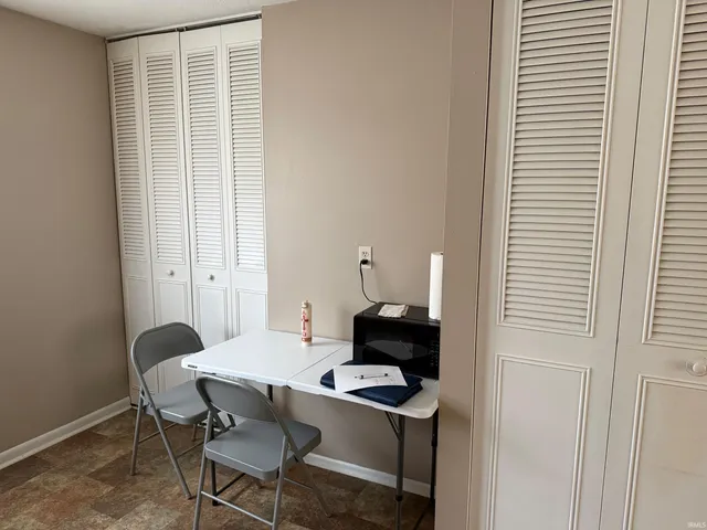 $299,900 | 2101 27th Street, Bedford, IN 47421